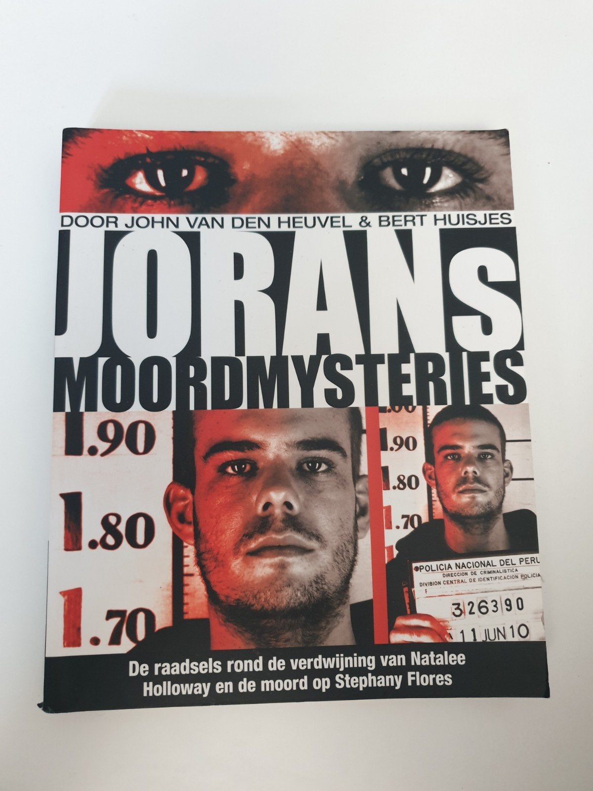Jorans Moordmysteries - John van den Heuvel & Bert Huisjes, Ophalen of Verzenden, Gelezen