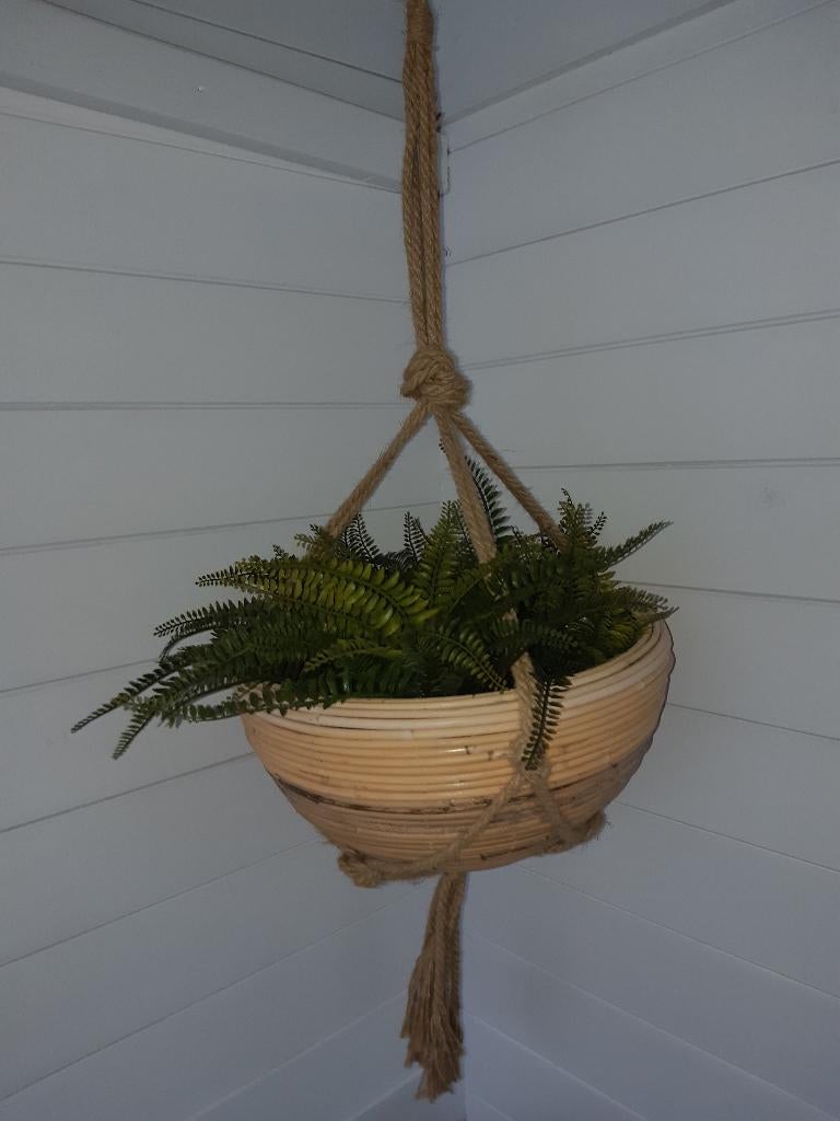 T.K.HANGENDE BLOEMPOT, Tuin en Terras, Bloempotten, Ophalen, Overige materialen, Gebruikt, 40 cm of meer