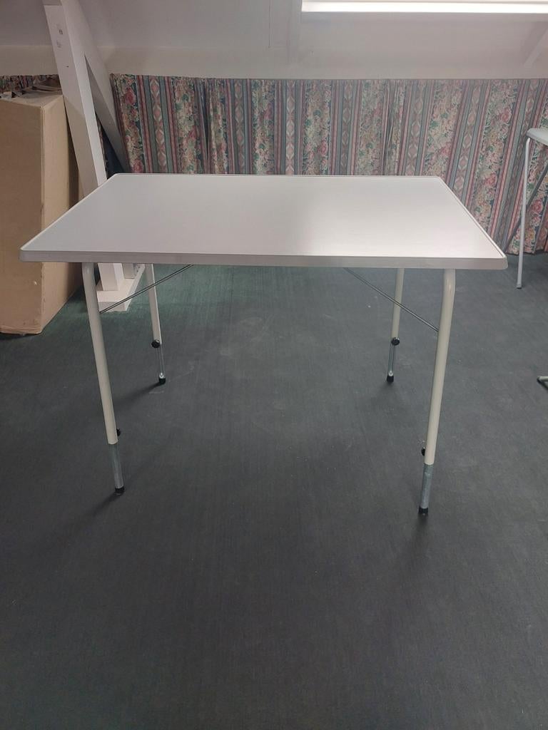 Campingtafel met vier verstelbare poten (100x68 cm), Caravans en Kamperen, Kampeermeubelen, Ophalen