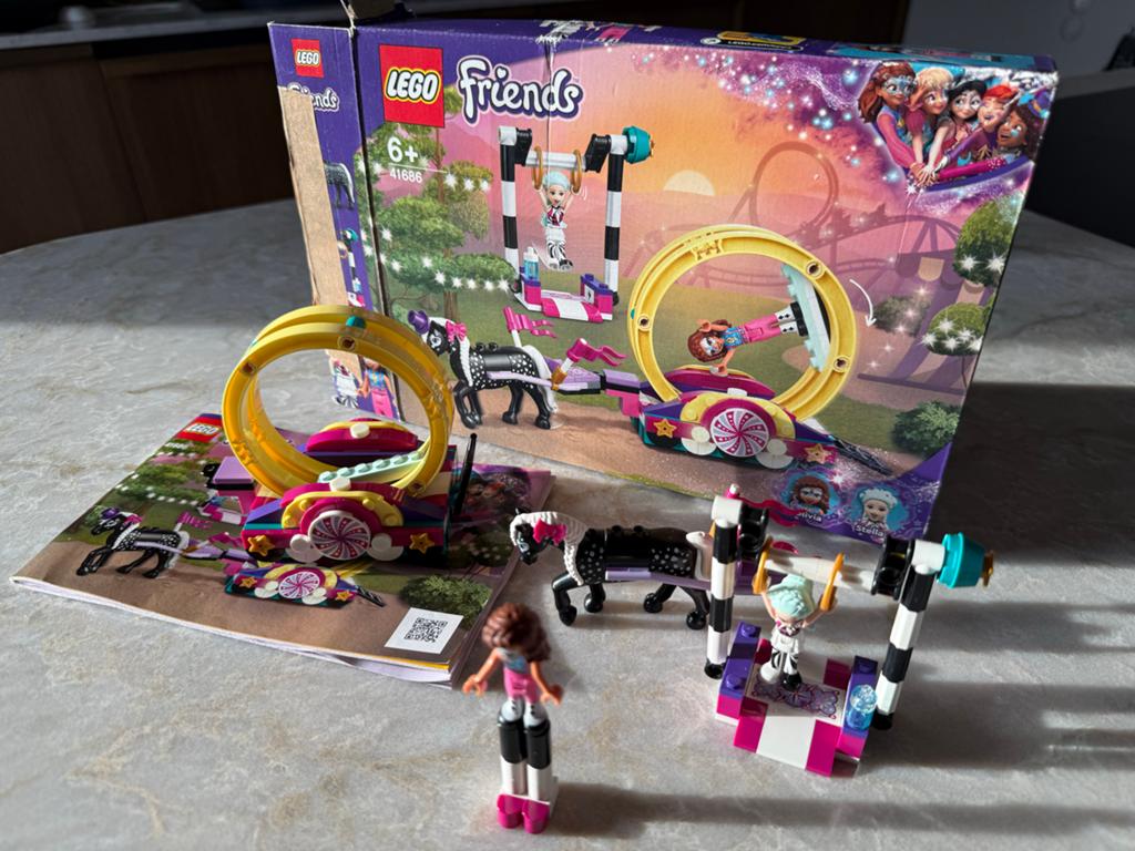 Lego Friends 41686 Magische acrobatiek compleet, Lego, Friends, Ophalen of Verzenden, Zo goed als nieuw