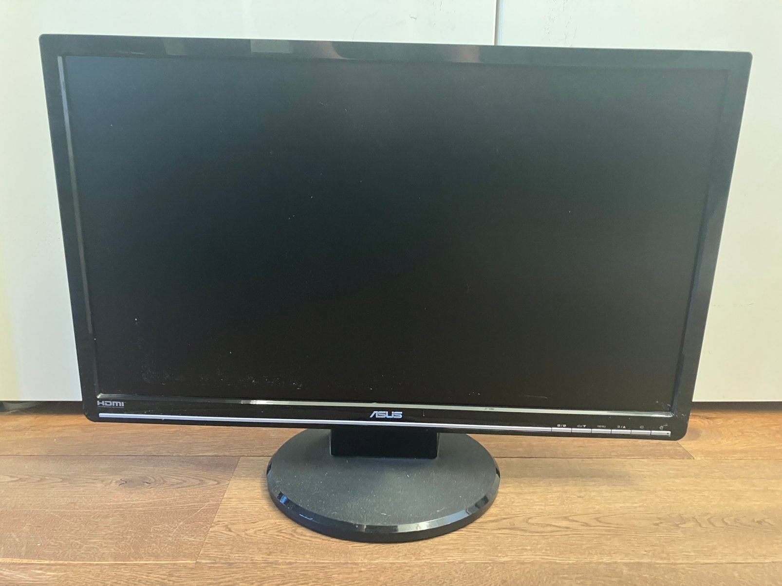 Full HD Asus monitor, DVI, Ingebouwde speakers, Full HD, Zo goed als nieuw
