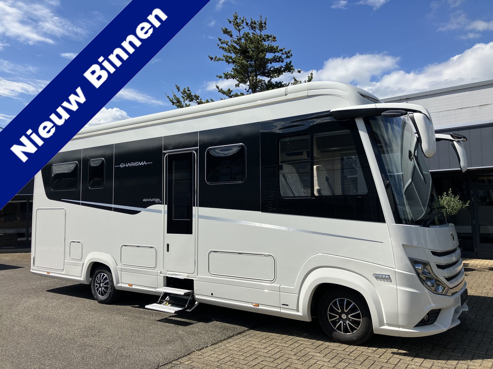 Concorde Charisma 860Li 210pk Aut Geen Hefbed, Iveco Daily 7, Caravans en Kamperen, Concorde, Galliersweg 39
5349AT  OSS, NL, Diesel
