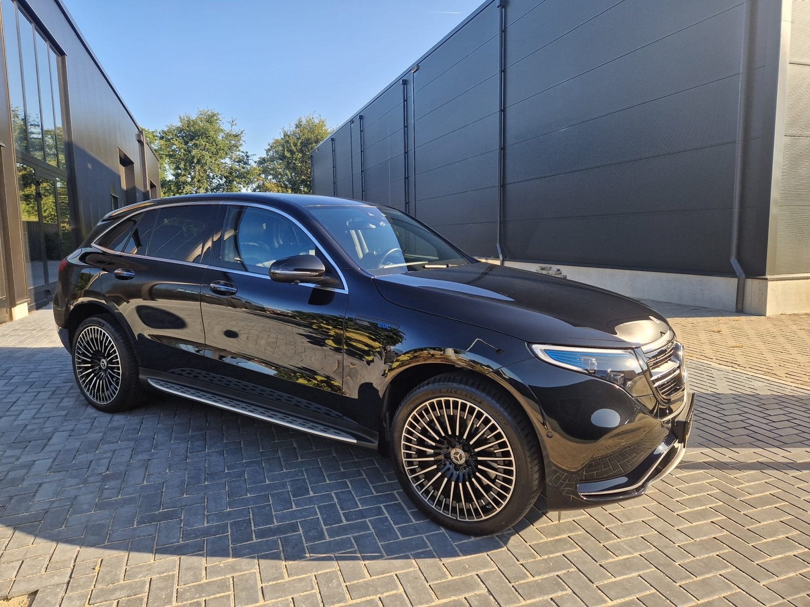 Mercedes-Benz EQC 400 4MATIC 408pk 2023 Zwart, Automaat, 1800 kg, 2395 kg, 80 kWh