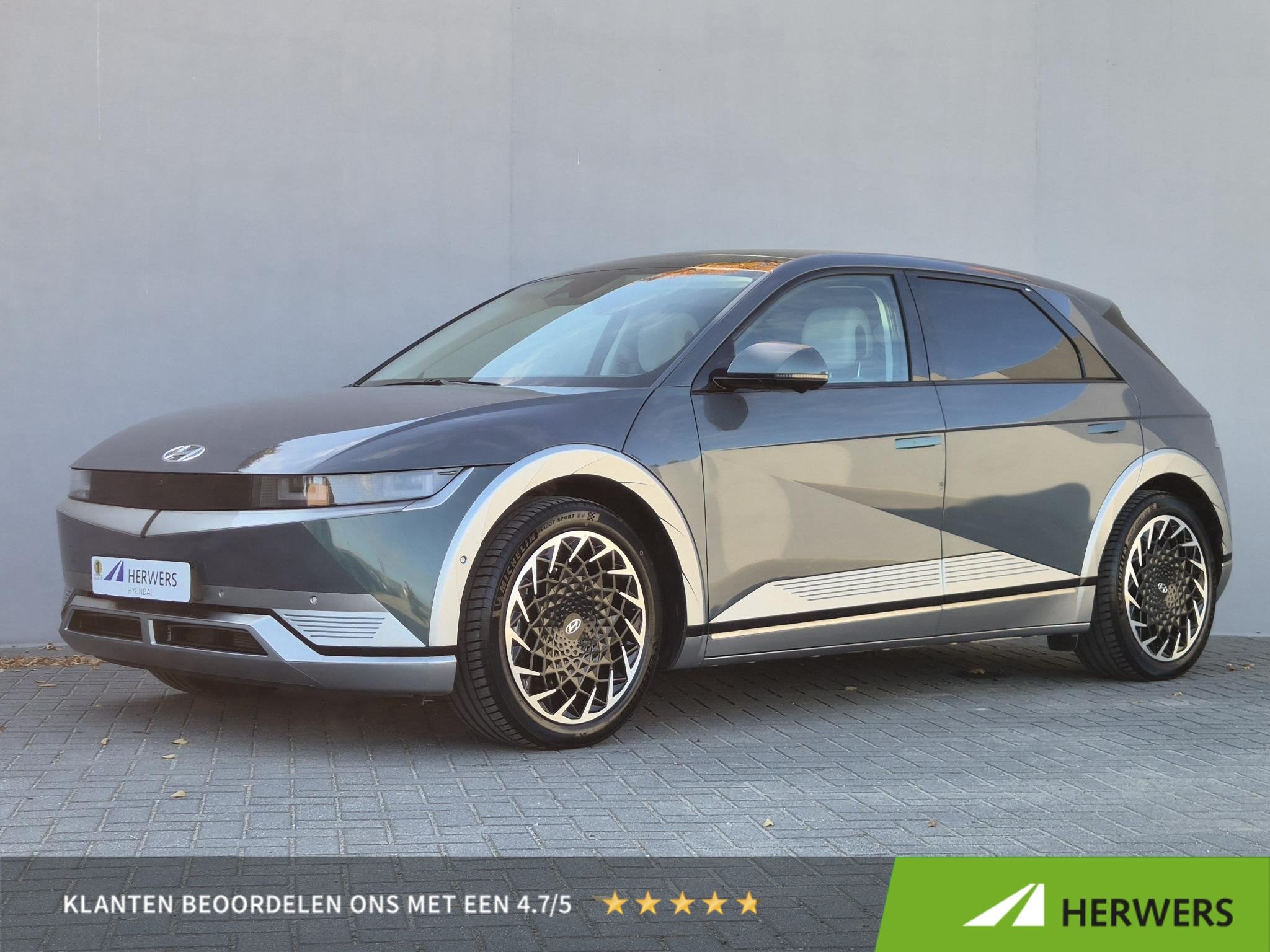 Hyundai IONIQ 5 Lounge 77.4 kWh / SOH 98% / CCS snelladen /, Automaat, Gebruikt, IONIQ 5, Leder