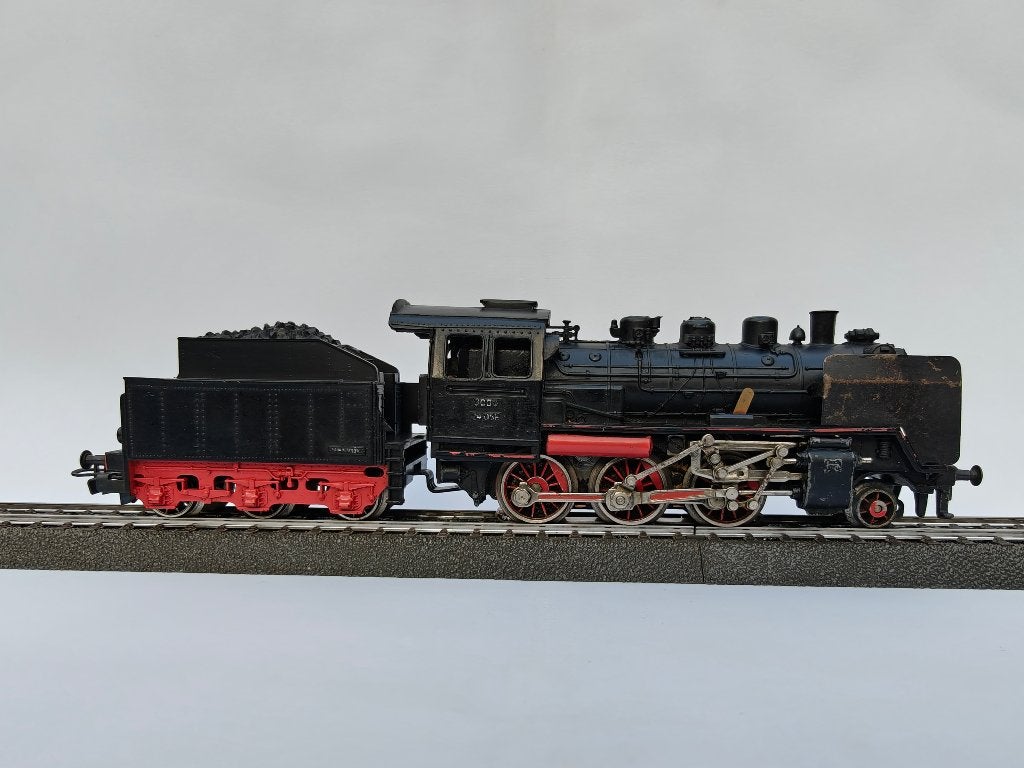 Marklin 3003 BR 24 + 5 rijtuigen, Wisselstroom, Gebruikt, Locomotief, Ophalen of Verzenden