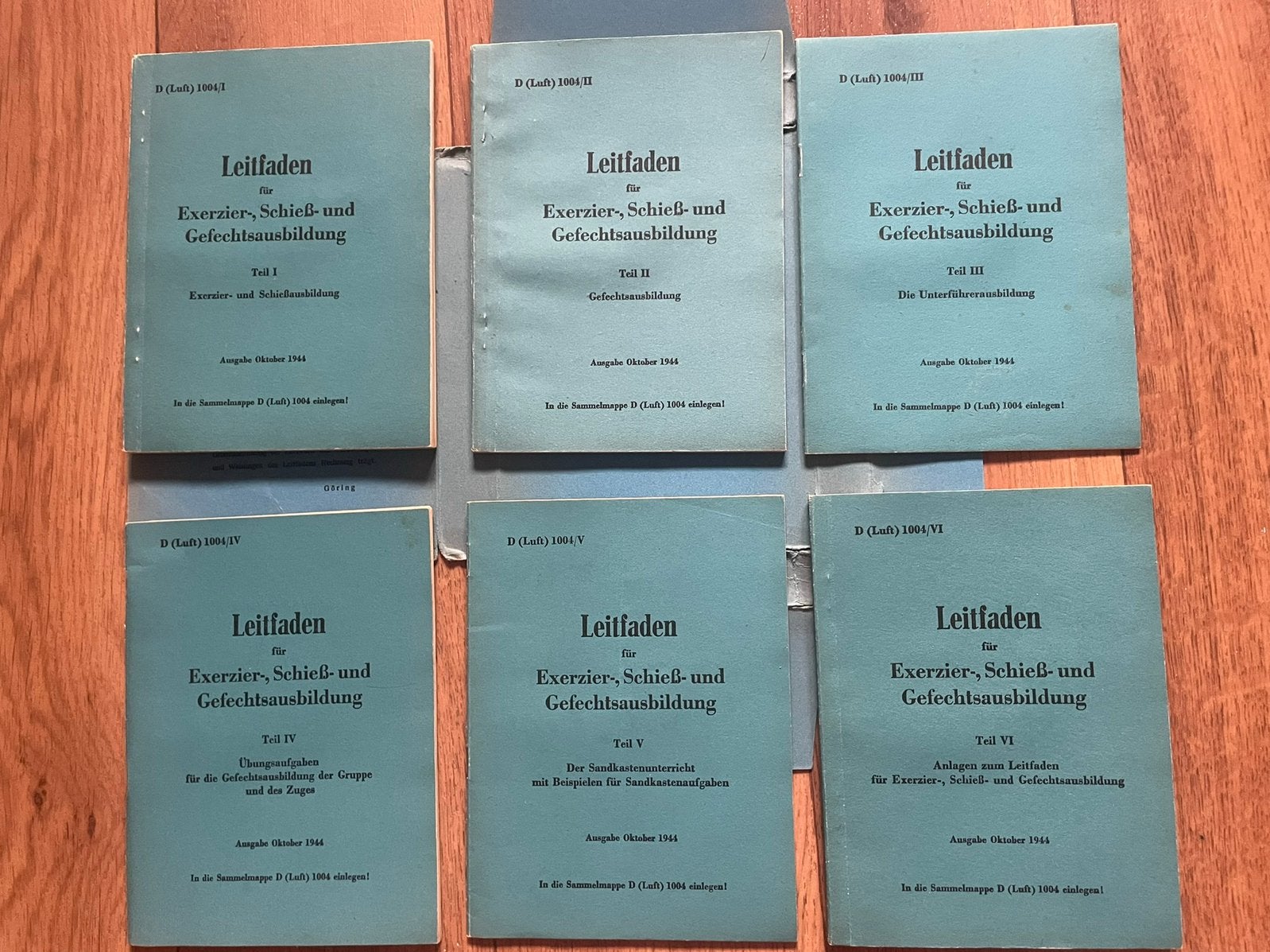 Luftwaffe Leitfaden handboeken Panzerfaust, FG42 1944, Ophalen of Verzenden, Luchtmacht, Duitsland, Boek of Tijdschrift