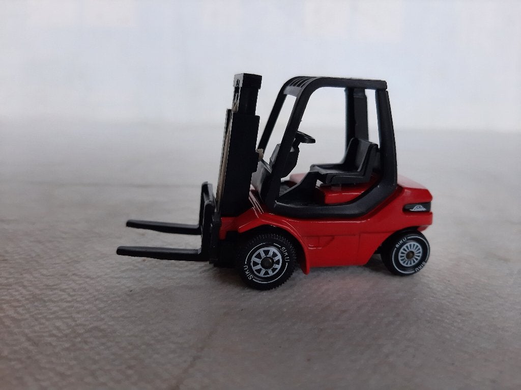 Siku Linde H30 heftruckje igst., Ophalen of Verzenden, Gebruikt, Hijskraan, Tractor of Landbouw, SIKU