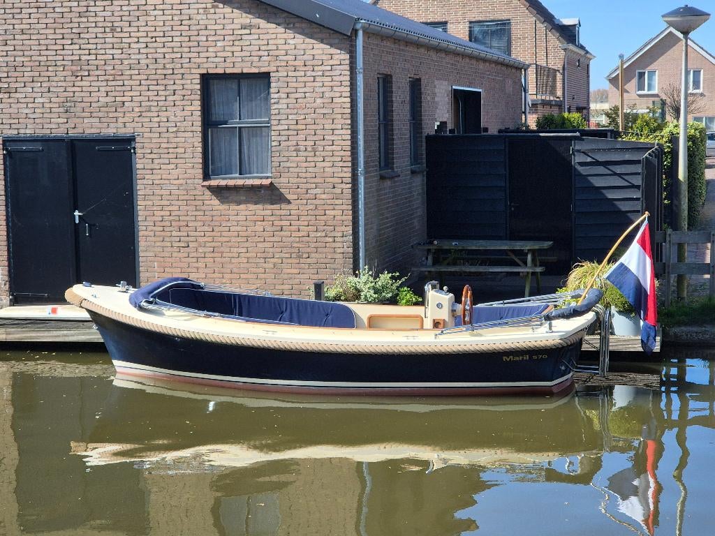 Prachtige sloep Maril 570 uit 2008 met alle opties!!!, Watersport en Boten, Ophalen, 10 tot 30 pk, Binnenboordmotor, Diesel