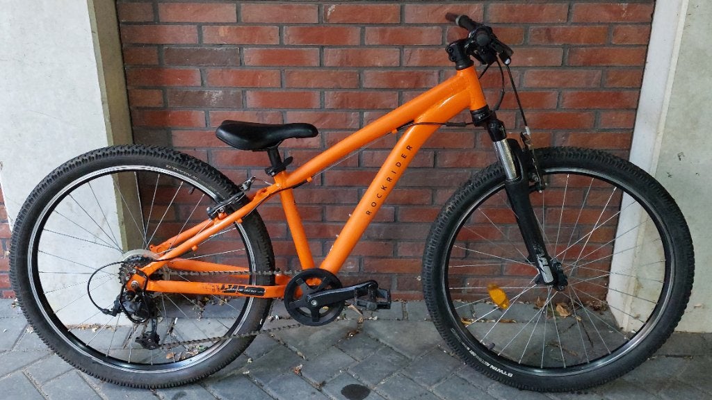 Kinderfiets B'twin Rockrider, Fietsen en Brommers, Ophalen, 20 inch of meer, Velgrem, Zo goed als nieuw