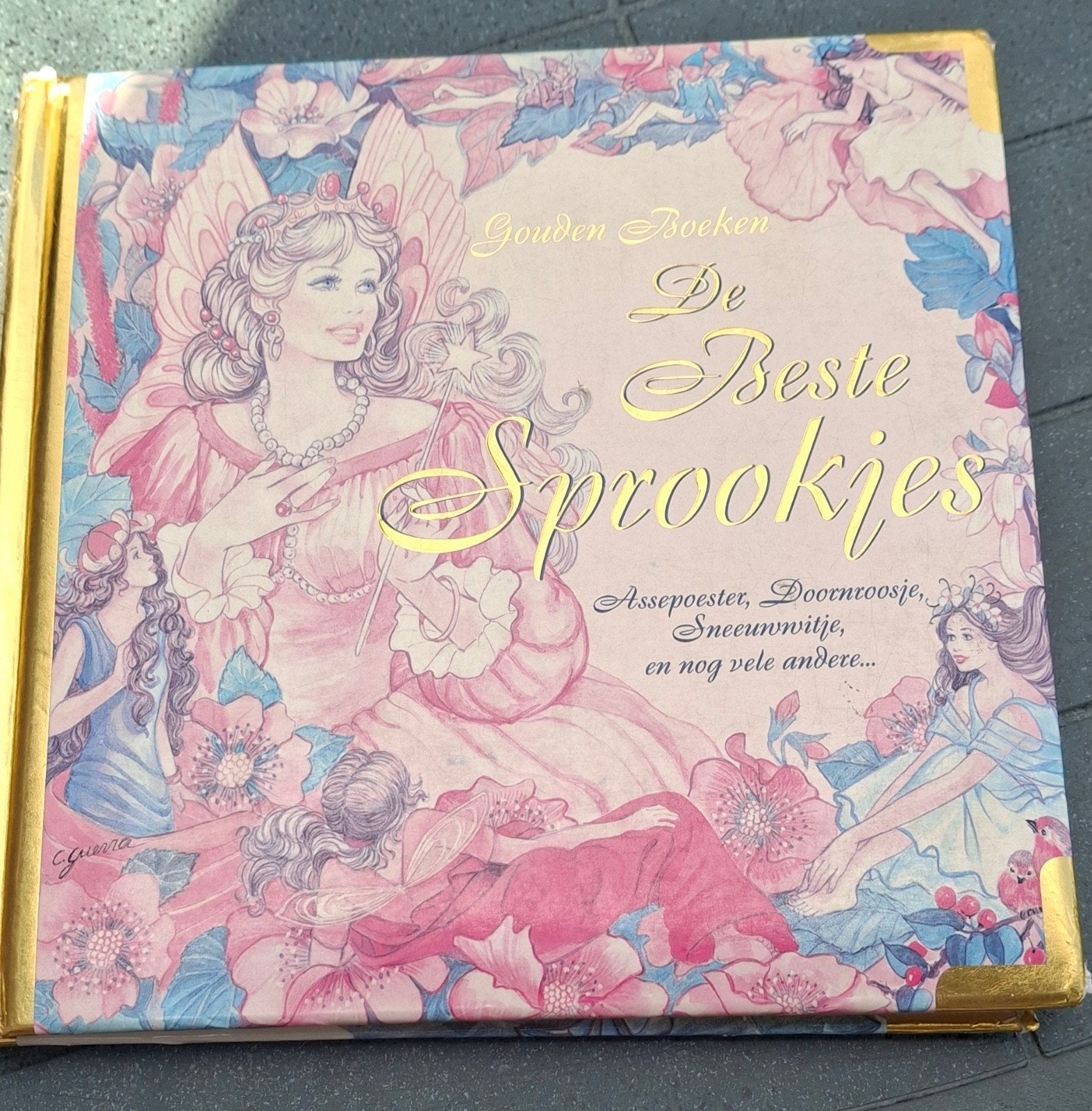 Gouden Boeken: De Beste Sprookjes - Assepoester, Sneeuwwitje, Boeken, Ophalen of Verzenden, Gelezen, Onbekend