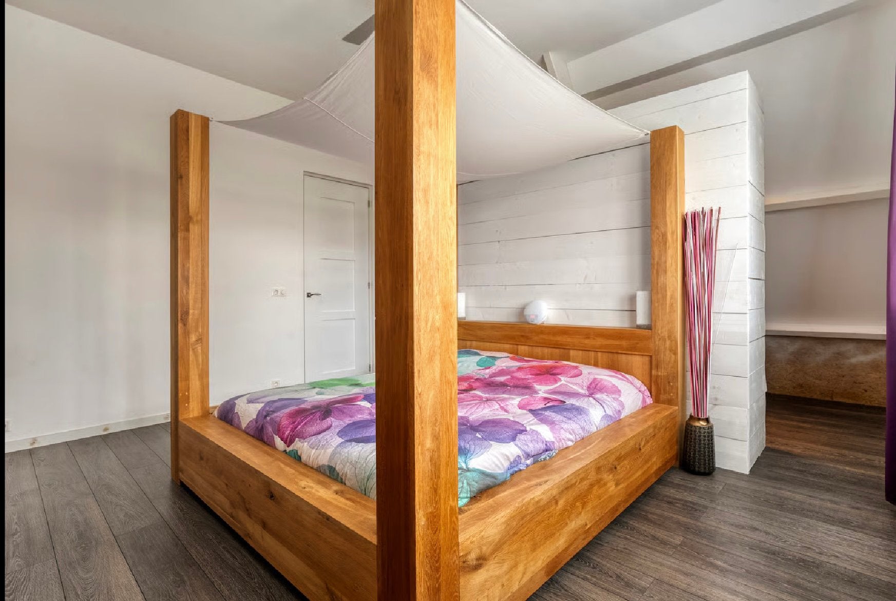 Massief houten hemelbed 180x200 Goossens wonen, Ophalen, Gebruikt, Bruin, Tweepersoons