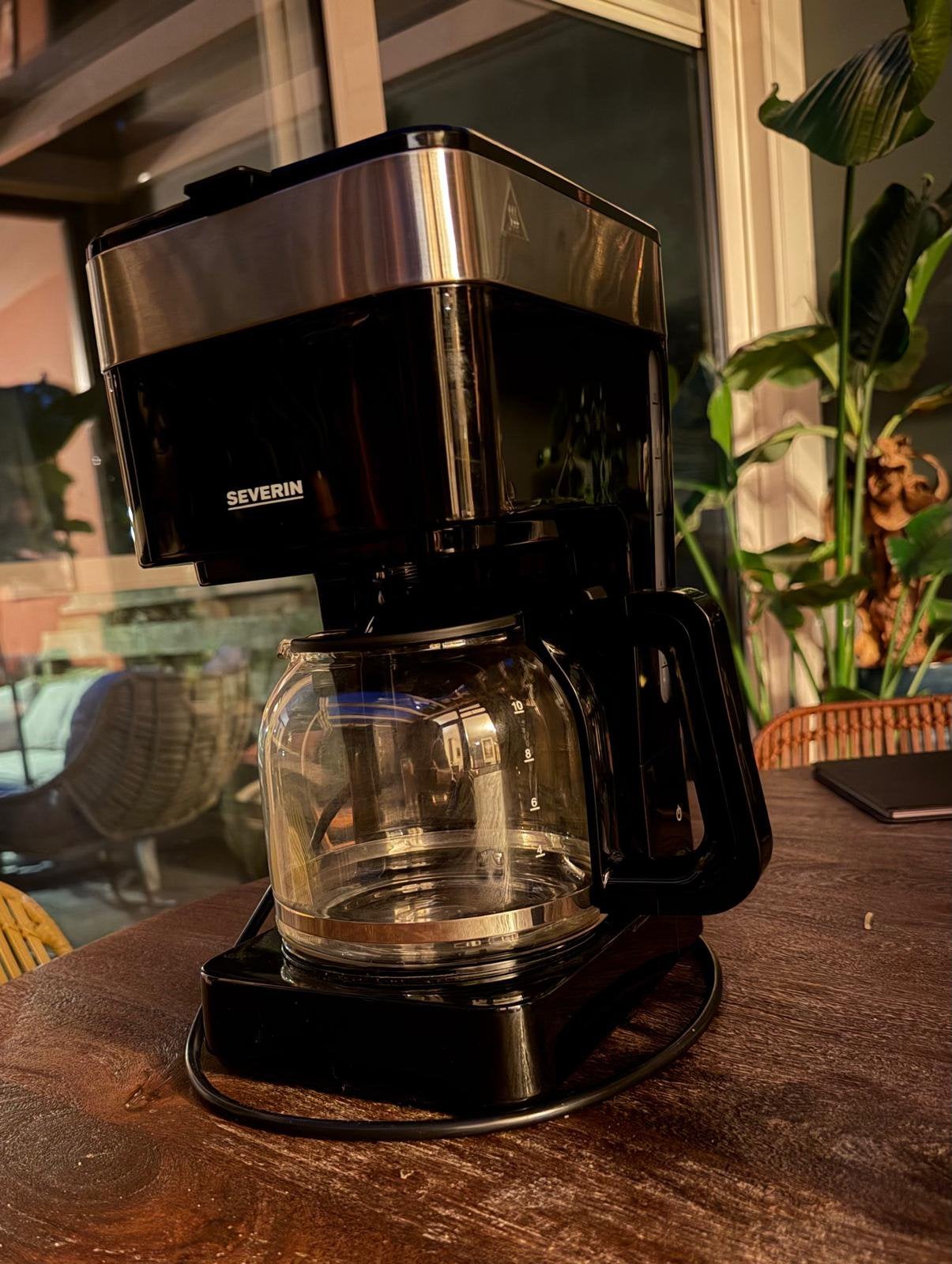 Filterkoffieapparaat, Ophalen, Gebruikt, 10 kopjes of meer, Koffiemachine