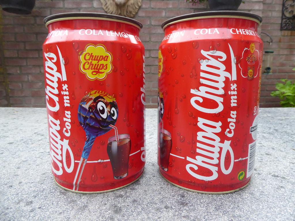 blikken 2x Chupa Chups, Verzamelen, Blikken, Ophalen of Verzenden, Zo goed als nieuw, Overige, Overige merken