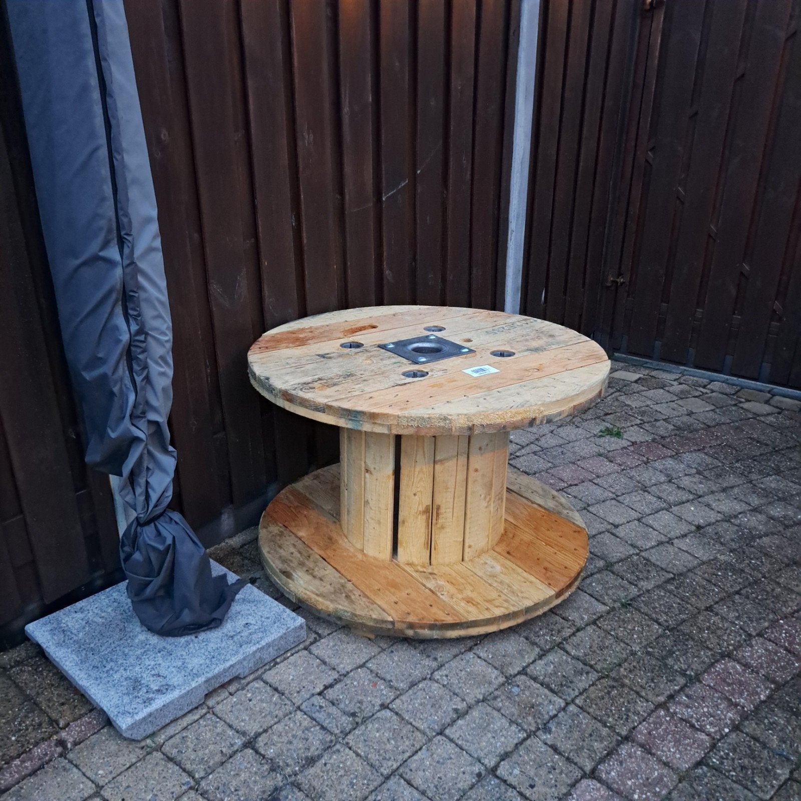 Houten kabelhaspel tafel - robuust en uniek, Ophalen, Minder dan 45 cm, Gebruikt, Rond