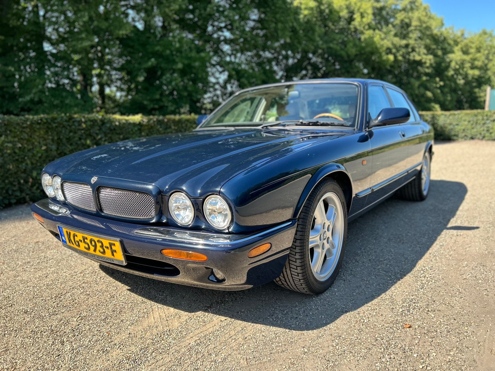 Jaguar XJR X308 4.0 V8 S/C uit 1999, Auto's, 1780 kg, Achterwielaandrijving, Blauw, Leder