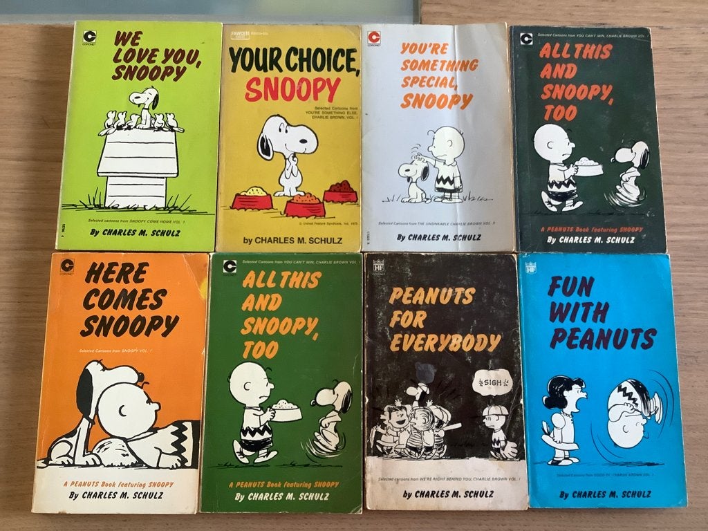 Peanuts/Snoopy 8x pocket Engelstalig, Meerdere stripboeken, Ophalen of Verzenden, Gelezen