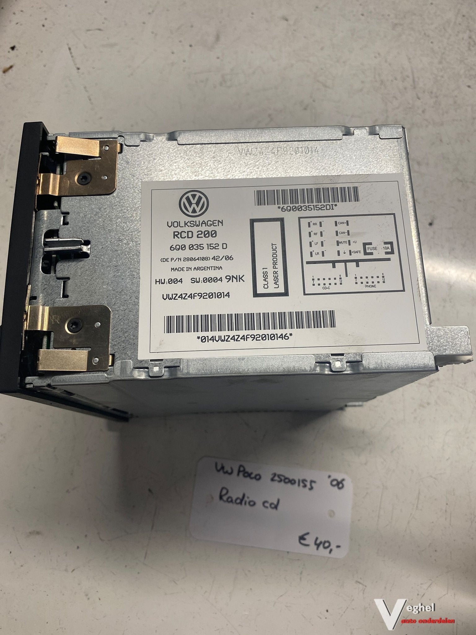 Vw Polo 1.2 3cil 5 drs 2006 2500155 Radio cd speler 6Q0 035