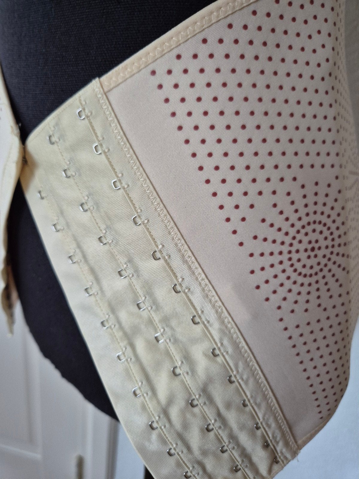 Corrigerende body shaper met haaksluiting, Onbekend, Ophalen of Verzenden, Beige, Body of Korset