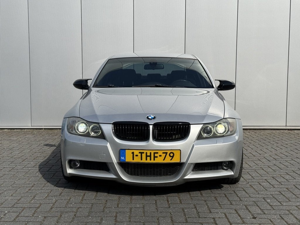 BMW 3-serie 335xi High Executive (bj 2008, automaat), Auto's, BMW, Automaat, Bedrijf, Vierwielaandrijving, 1635 kg