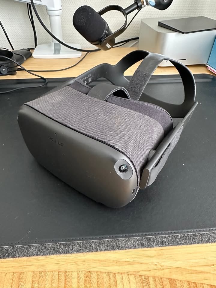 Oculus Quest 64GB, Spelcomputers en Games, Virtual Reality, Ophalen of Verzenden, Zo goed als nieuw, VR-bril, Overige platformen
