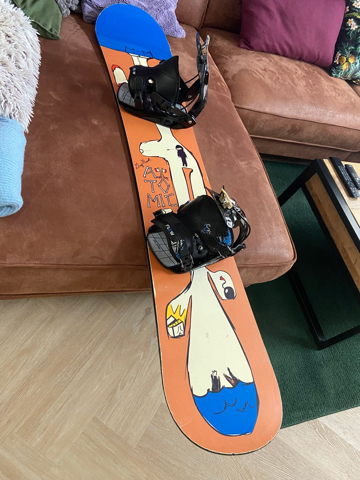 Snowboard 153cm Atomic Hatchet met Flow bindingen, Sport en Fitness, Snowboarden, Ophalen, Gebruikt