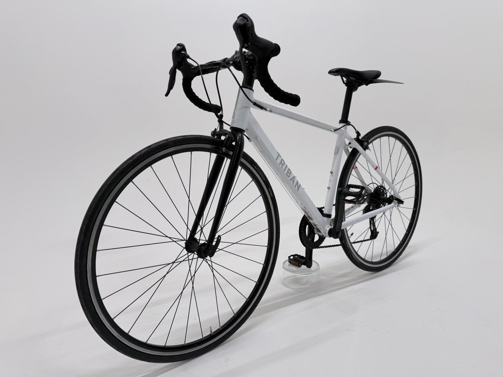 Triban Woman - Wielren Fiets Dames Wit, Fietsen en Brommers, Fietsen | Racefietsen, Gebruikt, Dames, Schijfrem, Ophalen