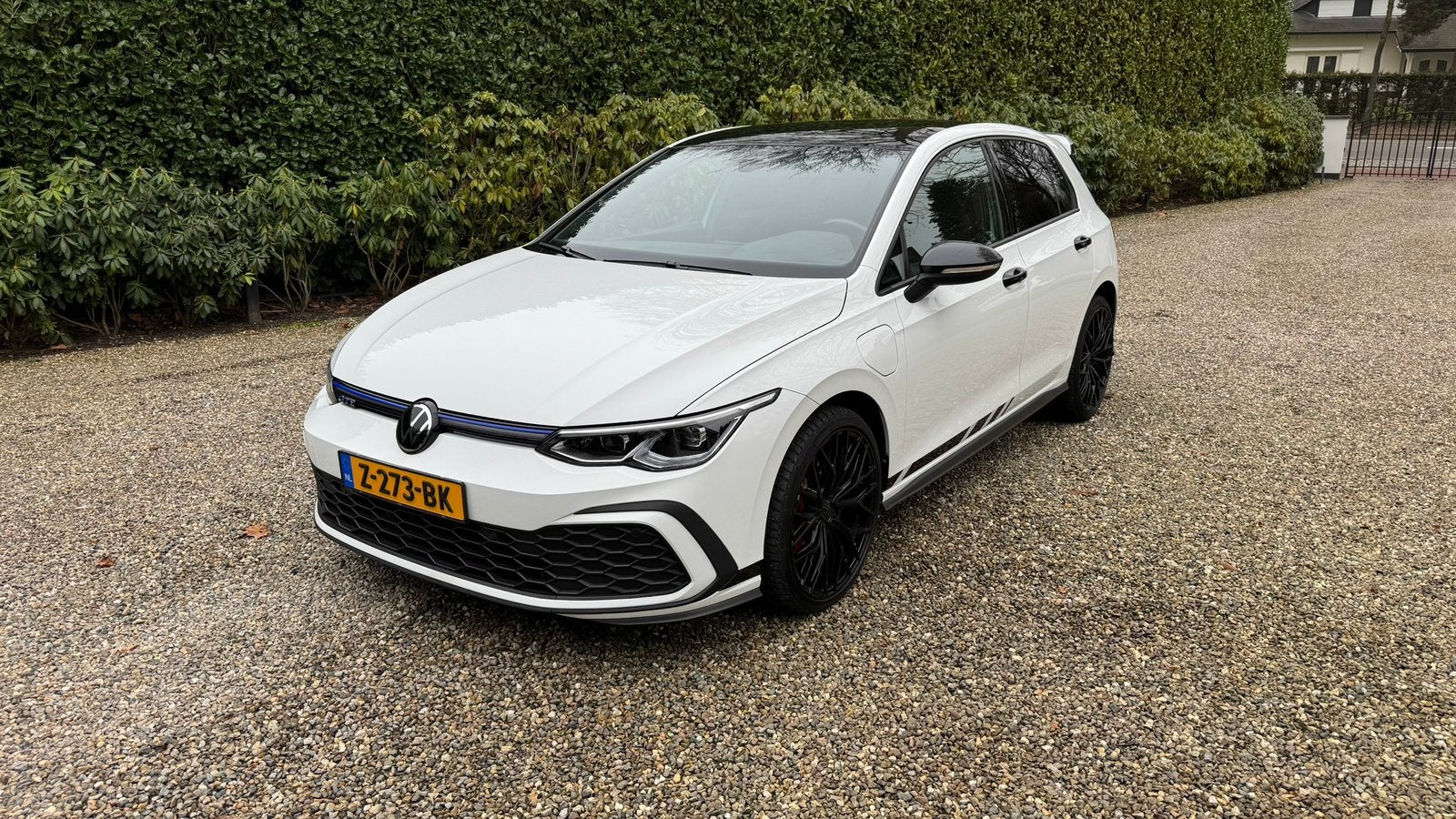 Volkswagen Golf 8 GTE, Auto's, Dealer onderhouden, 1624 kg, 4 cilinders, Alcantara