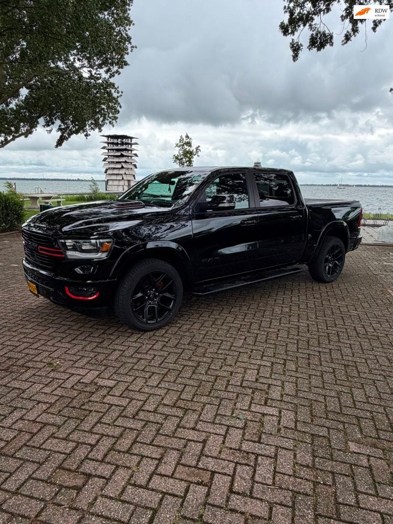 Dodge Ram 1500 5.7 V8 4x4 Crew Cab Sport, Automaat, Gebruikt, 5654 cc, Leder