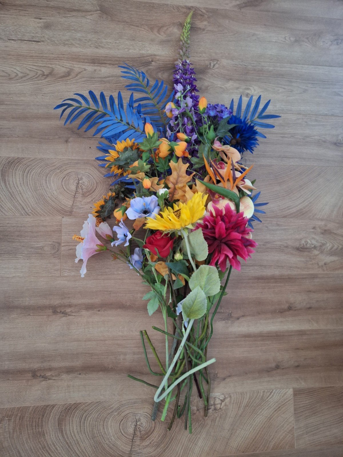 Groot kunstboeket met 18 diverse kunstbloemen, Inclusief kunstbloemen, Binnen, Textiel, Ophalen of Verzenden