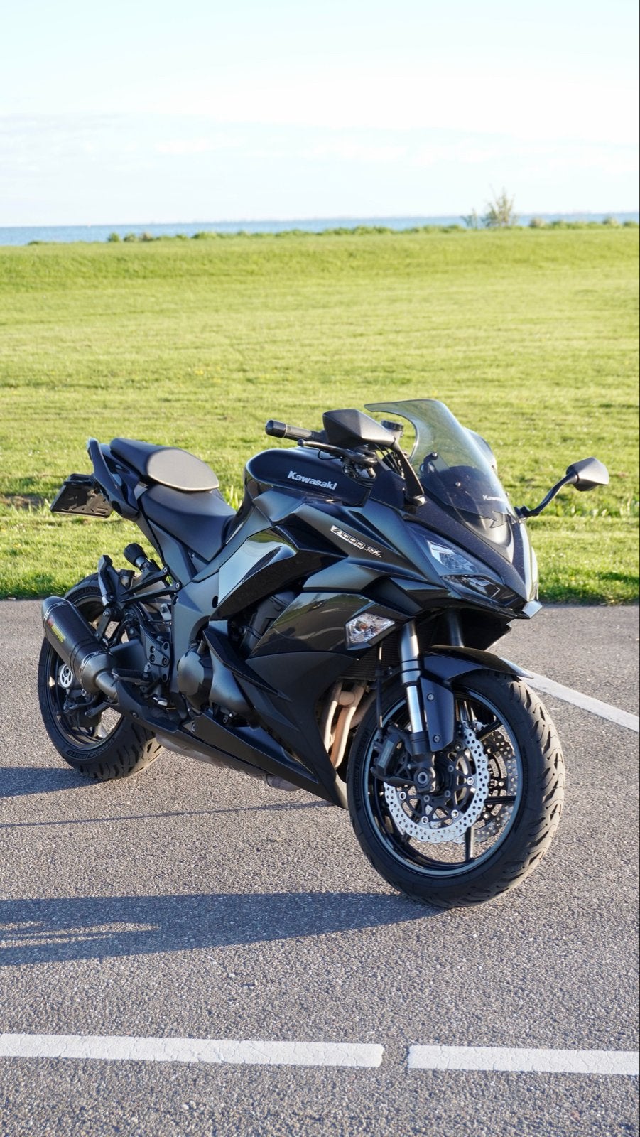 Kawasaki Z1000SX *Full Black*Akrapovic*, Occasion, 4 cilinders, Motorrijbewijs A, Particulier