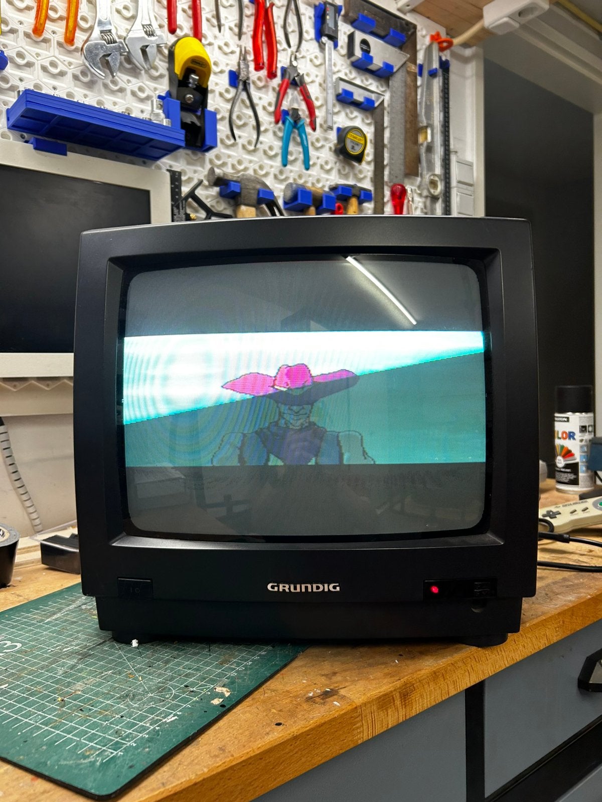 Grundig P 37-060 CRT televisie – retro televisie, Audio, Tv en Foto, Vintage Televisies, Ophalen, Zo goed als nieuw, Grundig