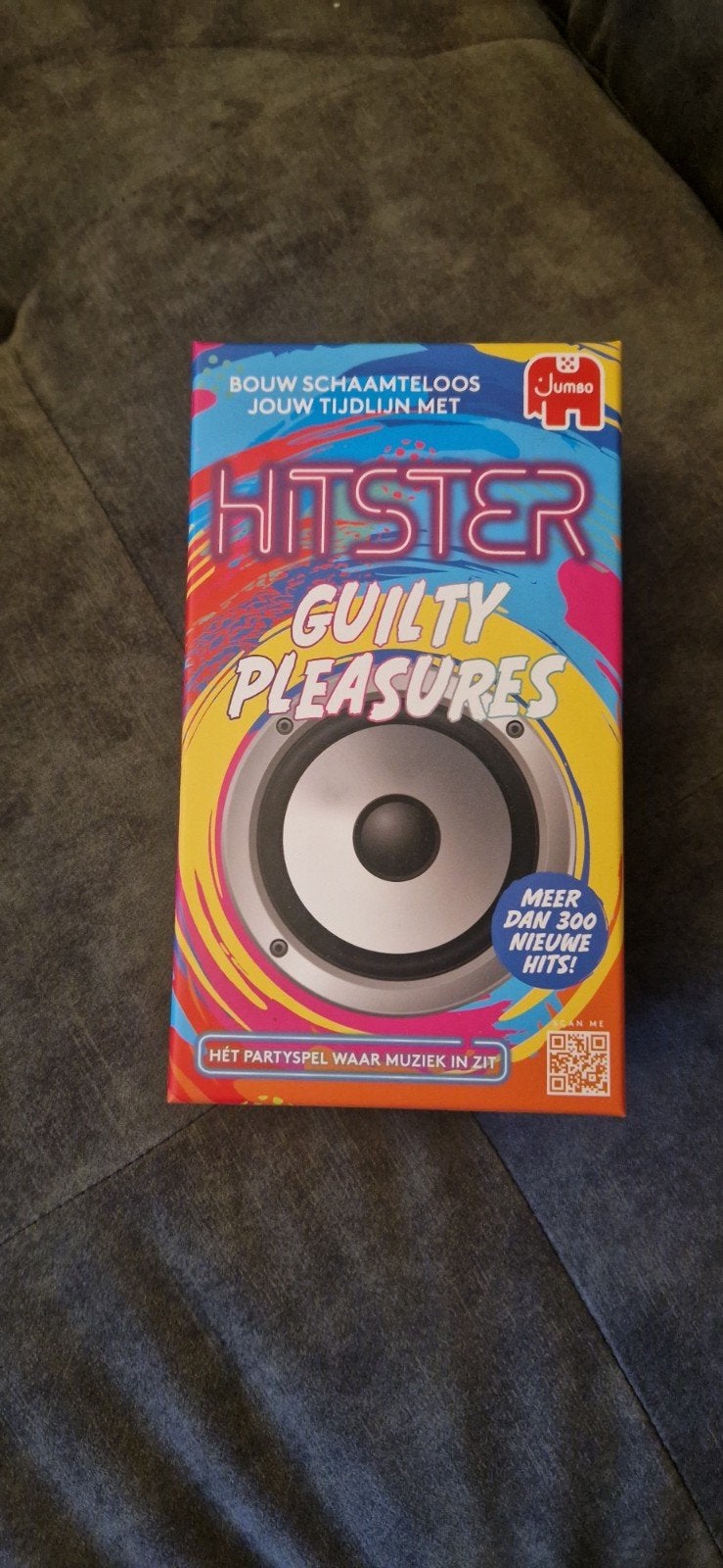 Hitster Guilty Pleasures - Het partyspel waar muziek in zit, Hobby en Vrije tijd, Gezelschapsspellen | Kaartspellen, Zo goed als nieuw