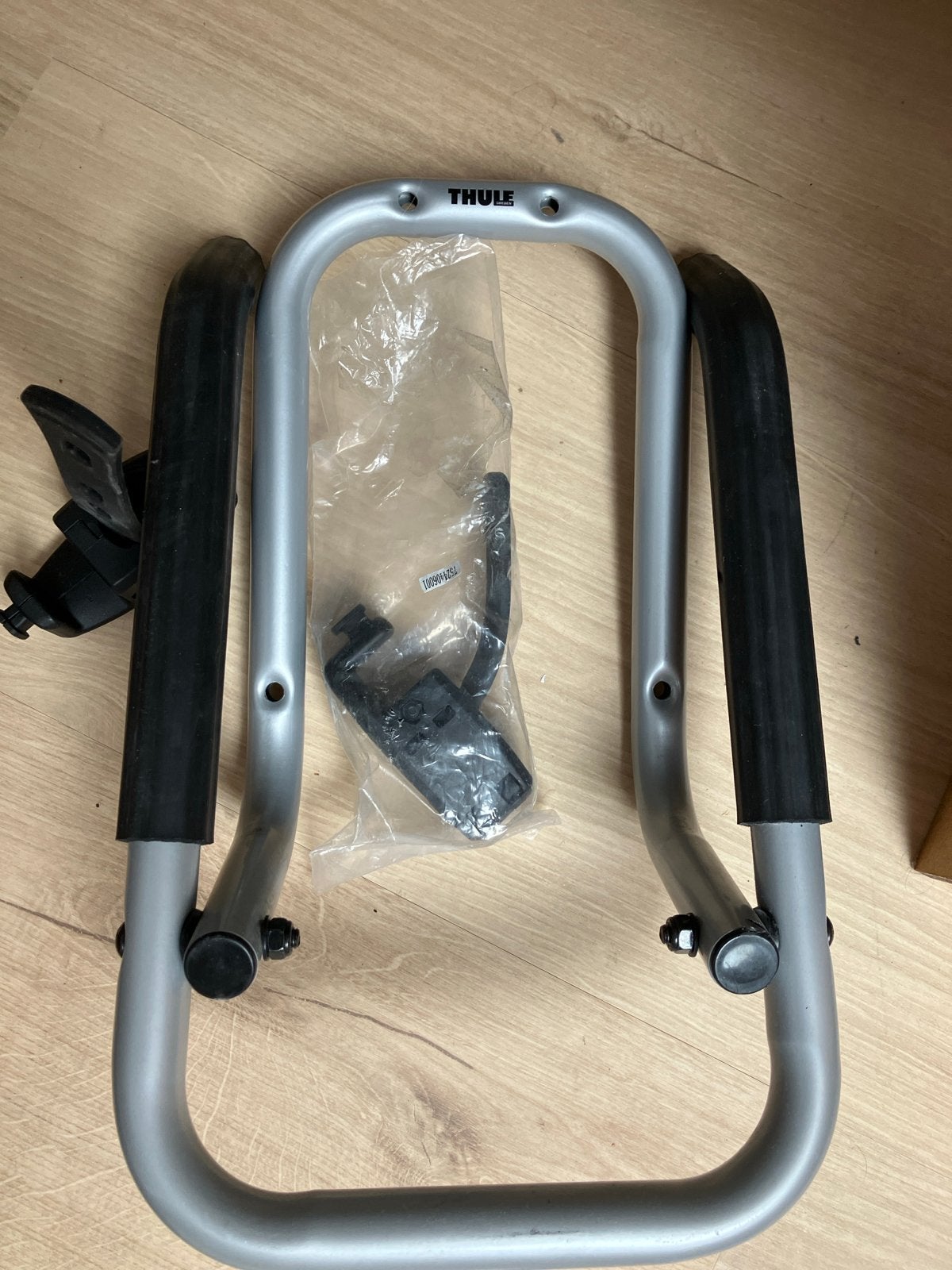 Thule fietsendrager onderdelen - muurbeugel, Ophalen of Verzenden, 2 fietsen, Zo goed als nieuw, Fietsendrager-accessoire