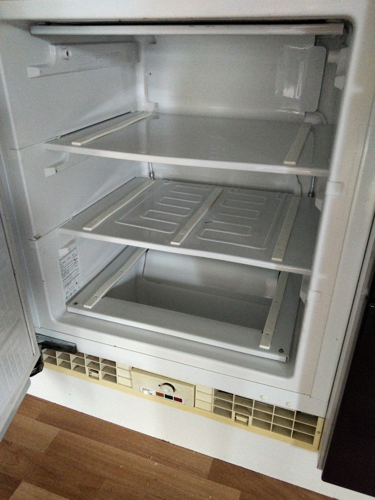 inbouw diepvries, Witgoed en Apparatuur, Vriezers en Diepvrieskisten, Ophalen, Inbouw, Minder dan 60 cm