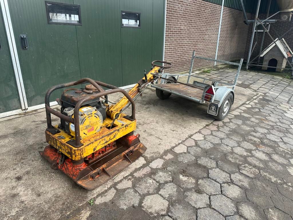 Trilplaat weber whv 6013 6tons met aanhanger, Tuin en Terras, Ophalen, Gebruikt