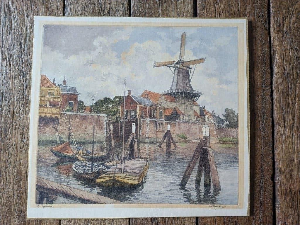 Originele Kleurenets H.E. Roodenburg – Gorinchem (1947), Ets, Stadsgezicht, 41 cm, Ophalen of Verzenden