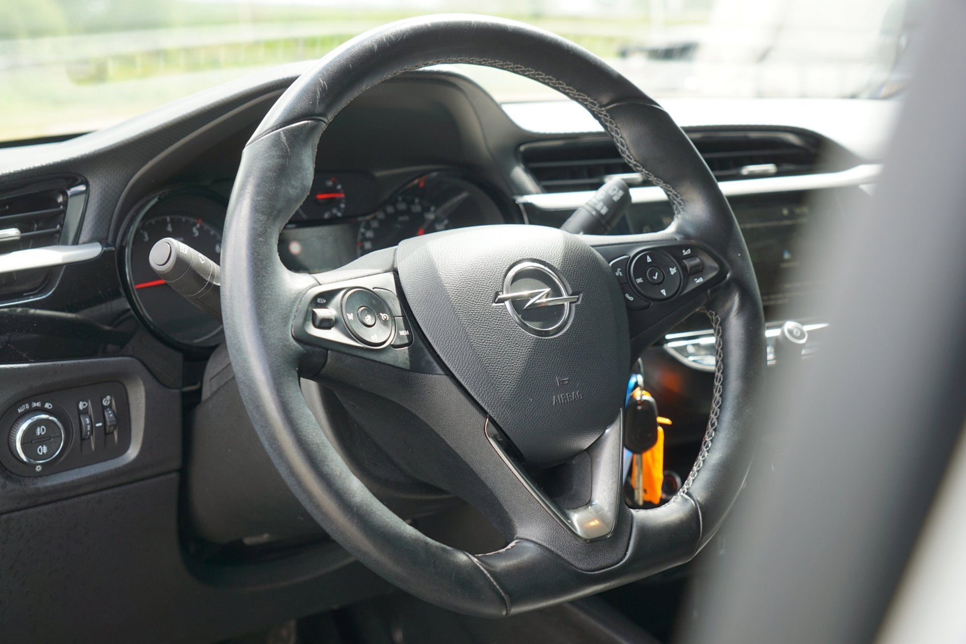 Opel Corsa 1.2 GS Line | Summit White | Carplay/AndroidAuto/, Auto's, Voorwielaandrijving, Automatische klimaatregeling, Gebruikt