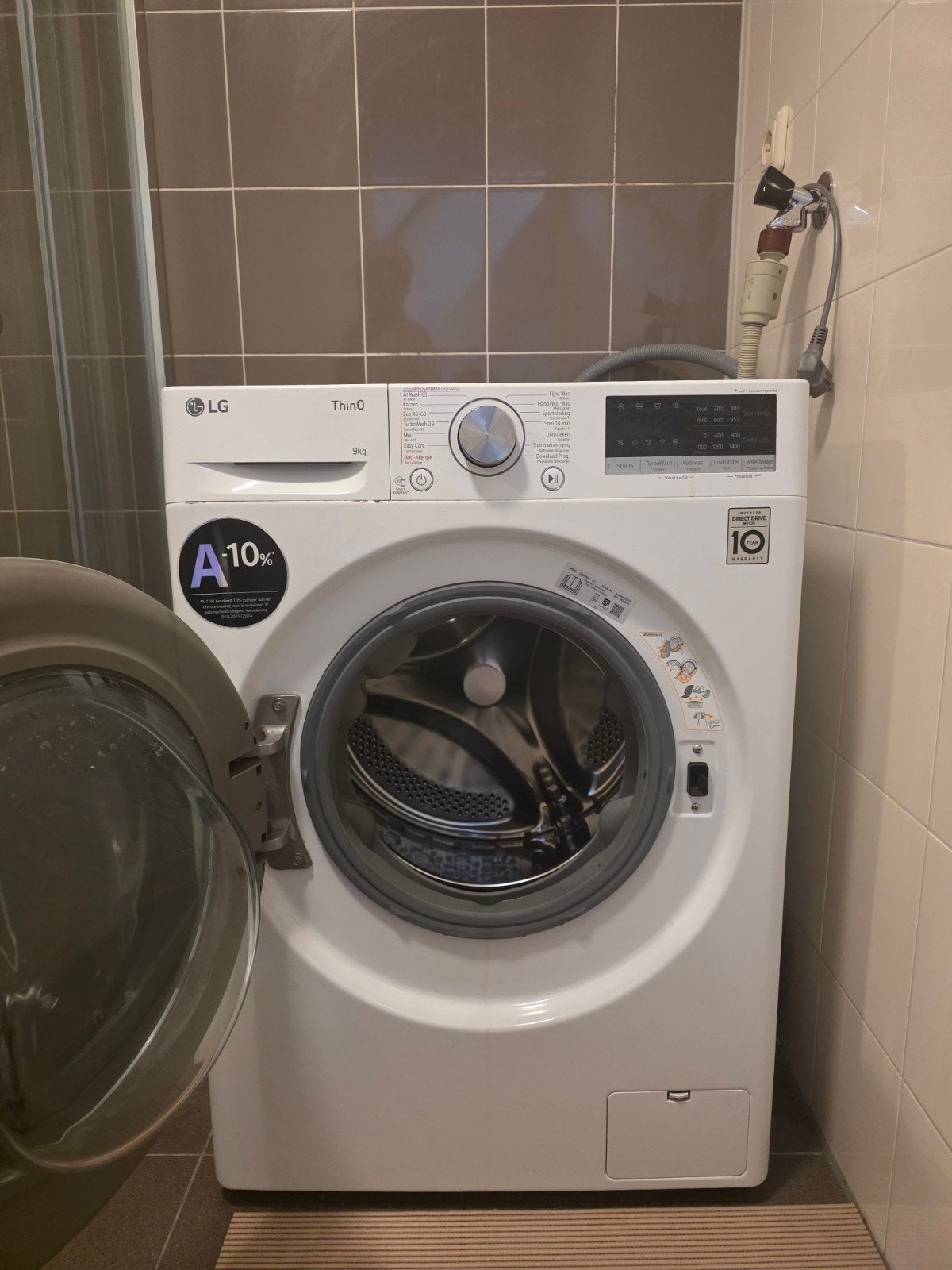 LG ThinQ 9kg wasmachine A-10% energieklasse, 1200 tot 1600 toeren, Gebruikt, 8 tot 10 kg, Ophalen of Verzenden