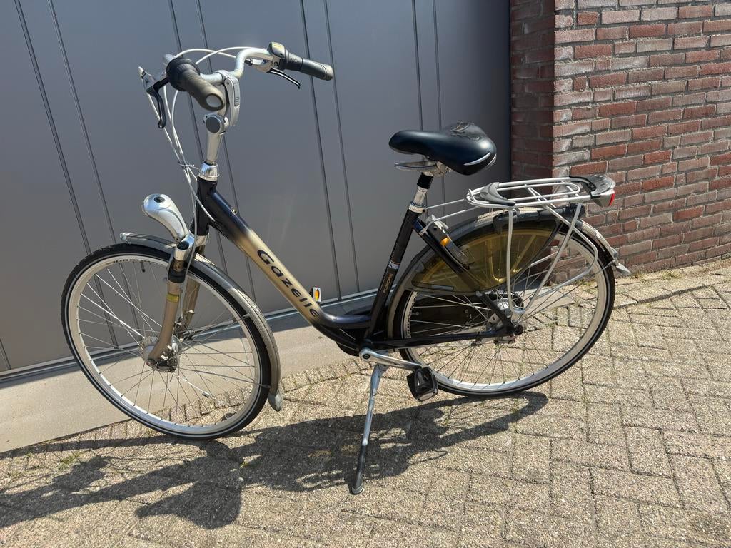 Gazelle damesfiets 28 inch, lage instap, zadel 75cm, Ophalen, Zo goed als nieuw, 20 inch of meer, Gazelle