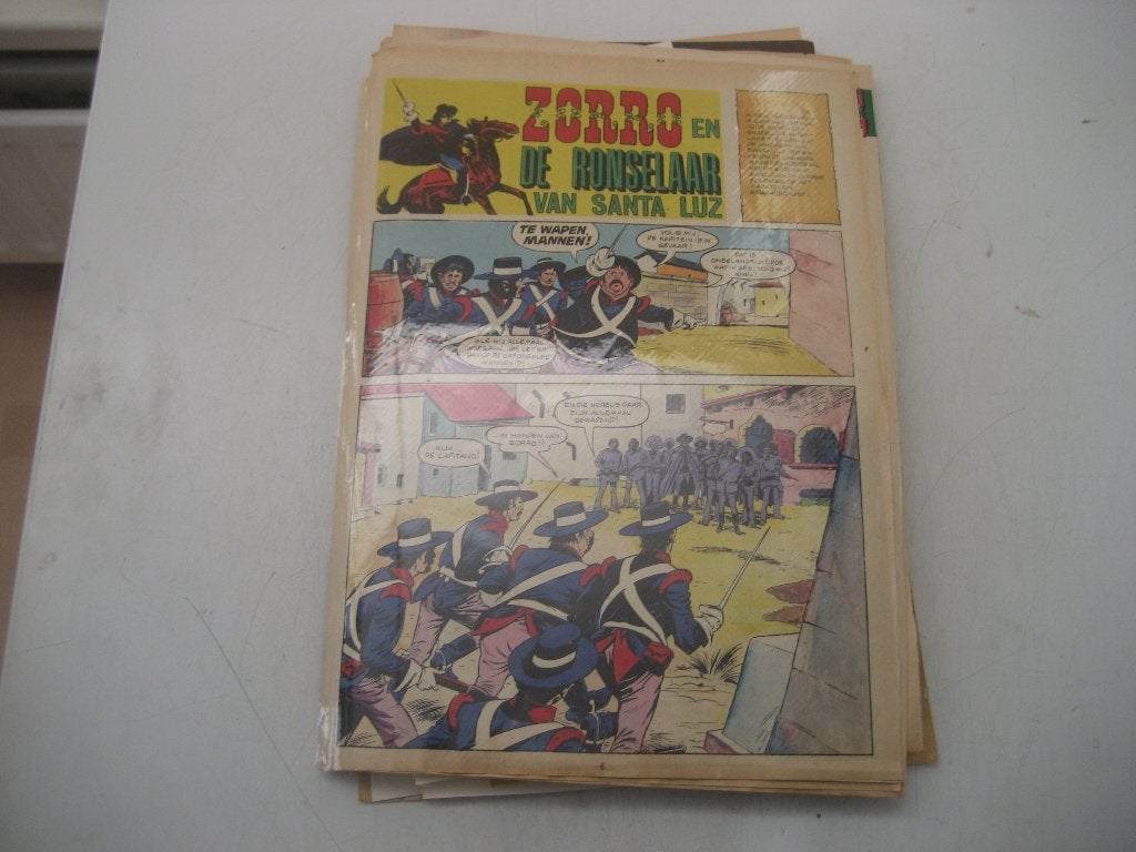 zorro de gemaskerde knipsels verhaaltjes, Ophalen of Verzenden, Gelezen, Muziek, Film of Tv