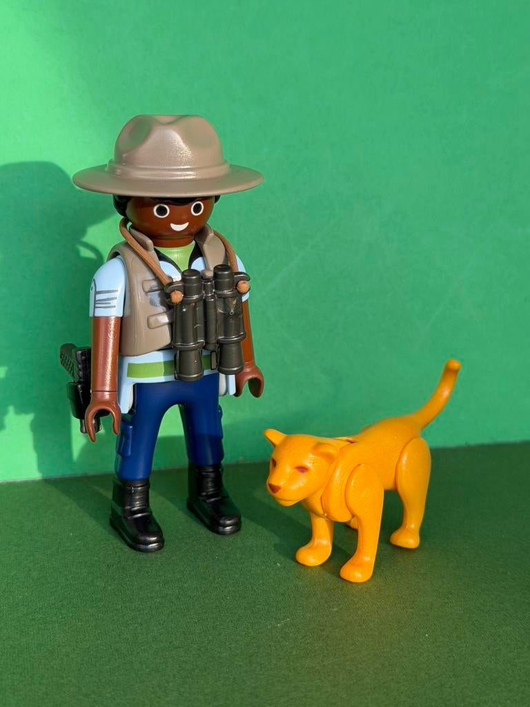 Mrt 088: playmobil: figures 20: safari gids met welp, Ophalen of Verzenden, Nieuw, Complete set