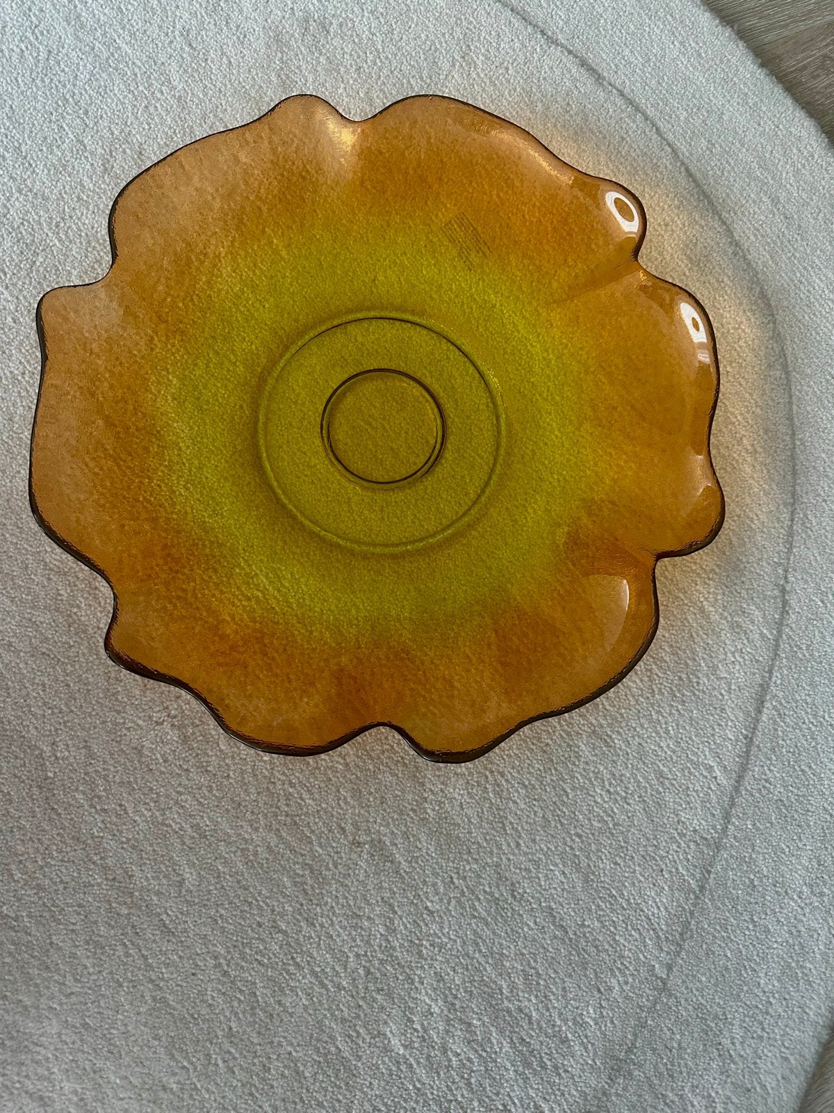 Vintage geel/oranje glazen schaaltje, diameter 39 cm, Antiek en Kunst, Antiek | Glas en Kristal, Ophalen of Verzenden