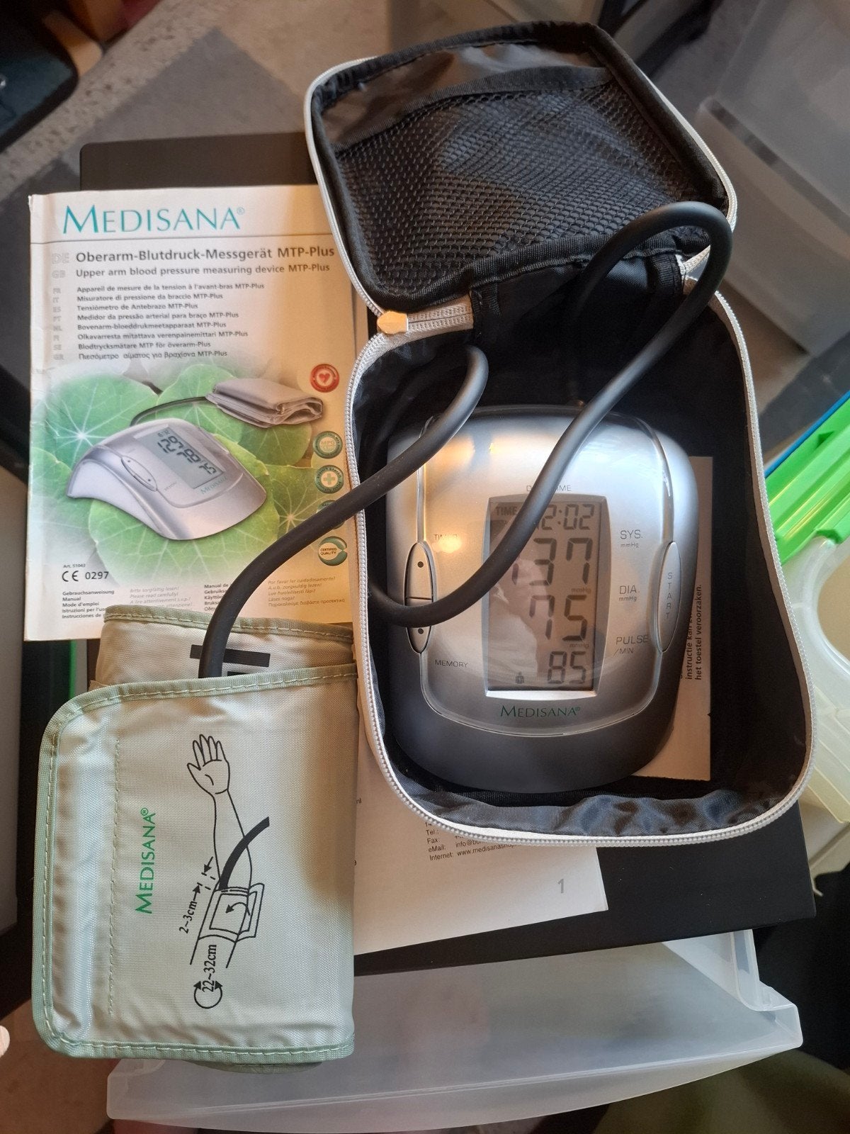 Medisana MTP-Plus bovenarm bloeddrukmeter, Ophalen of Verzenden, Zo goed als nieuw, Overige typen