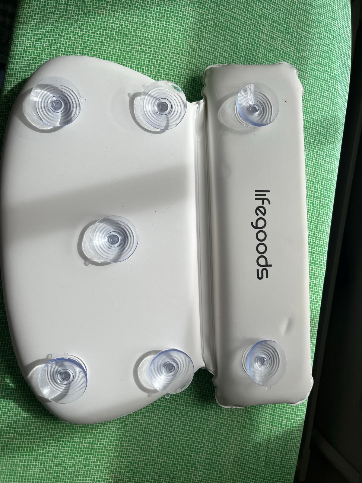 Comfortabel badkussen met zuignappen - Lifegoods, Huis en Inrichting, Overige typen, Ophalen of Verzenden, Zo goed als nieuw, Wit