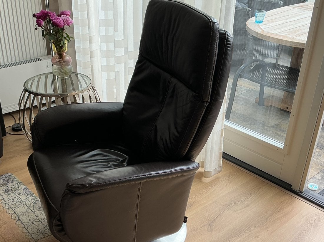 Bruine lederen relax/draaistoel, Ophalen, Gebruikt, Bruin, Leer