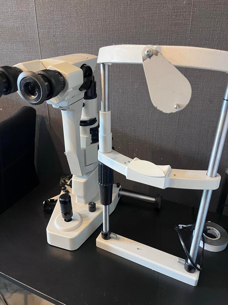 Kapotte Rodenstock RO4000 Spleetlamp - Voor onderdelen/repar, Ophalen of Verzenden, Zo goed als nieuw