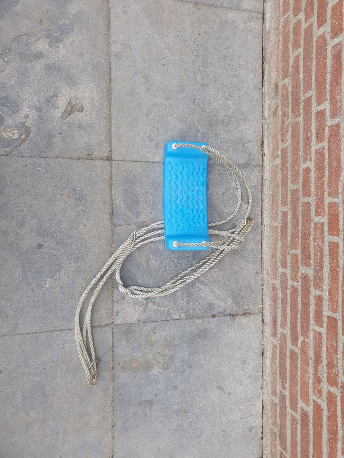 Blauwe schommelzitje met touwen, Kinderen en Baby's, Ophalen of Verzenden, Gebruikt, Schommel