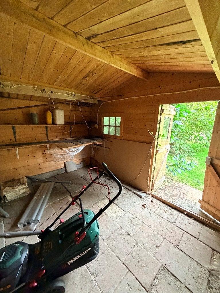 Ruim houten tuinhuis / schuur 360 x 275 cm, Ophalen, 250 tot 500 cm, Schuur, 1 raam
