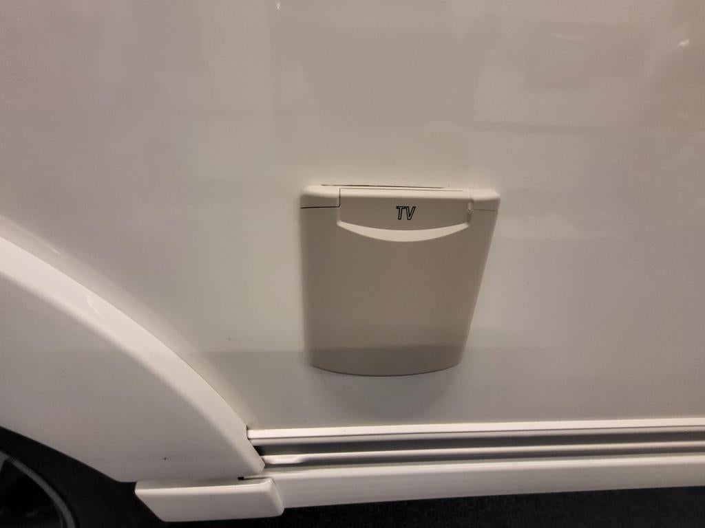 Adria Altea 432 PX; incl. vloerverwarming, Caravans en Kamperen, Caravans, Bedrijf, Treinzit, Schokbreker, Tot en met 4