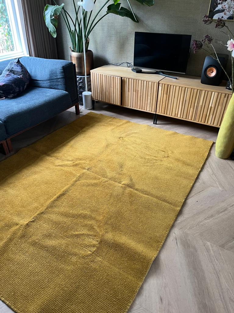 Bolia Velutto curry vloerkleed 170x240, Huis en Inrichting, Ophalen, Gebruikt, Overige kleuren, 150 tot 200 cm